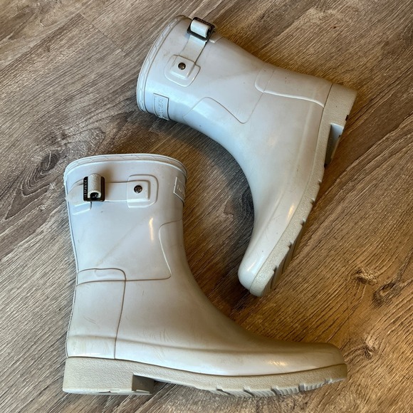 Hunter Short Gloss Rain Boots Gray Womens 7 UK 5 EU 38 - Picture 2 of 10